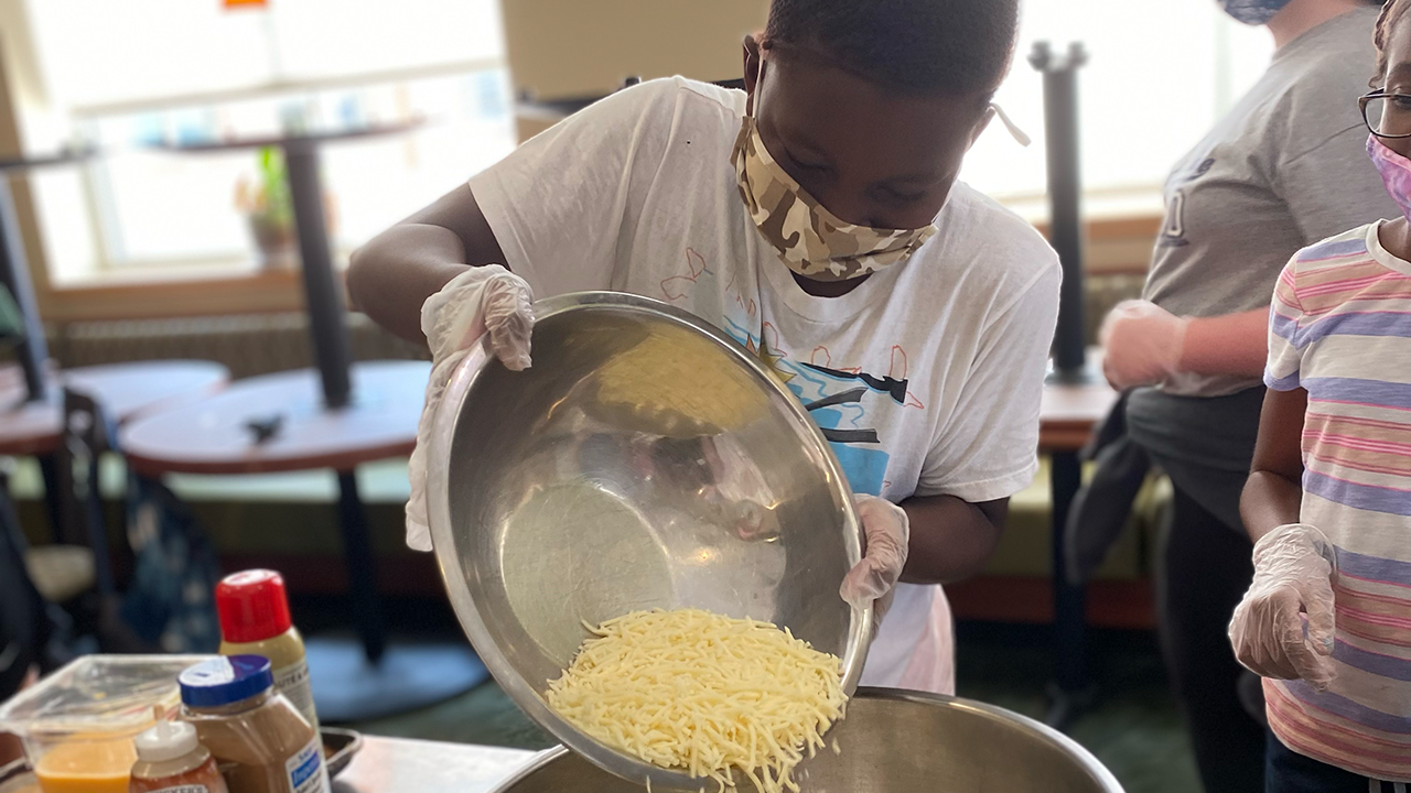 UNC Charlotte Camps on Campus 49er Minors Culinary Camp